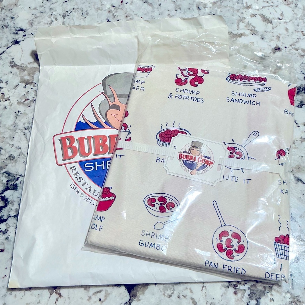 SOLD‼️  Bubba Gump Shrimp Co Apron
